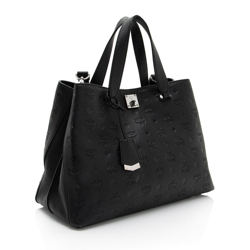 MCM Embossed Leather Essential Large Tote (SHF-uND5jq)