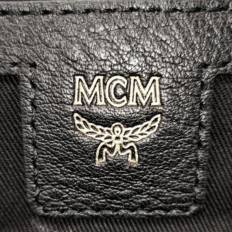 MCM Medium Stark Visetos Backpack (SHG-5BvDOb)