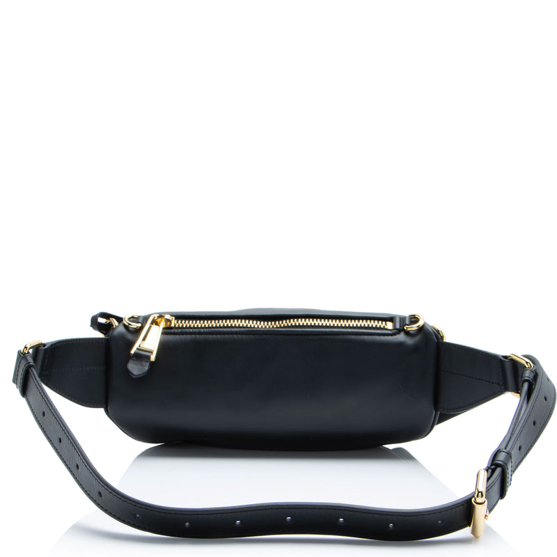 Moschino Leather Logo Belt Bag (SHF-ZVOthk)