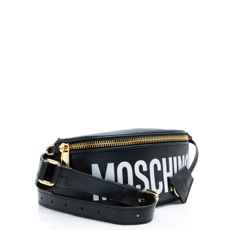 Moschino Leather Logo Belt Bag (SHF-ZVOthk)