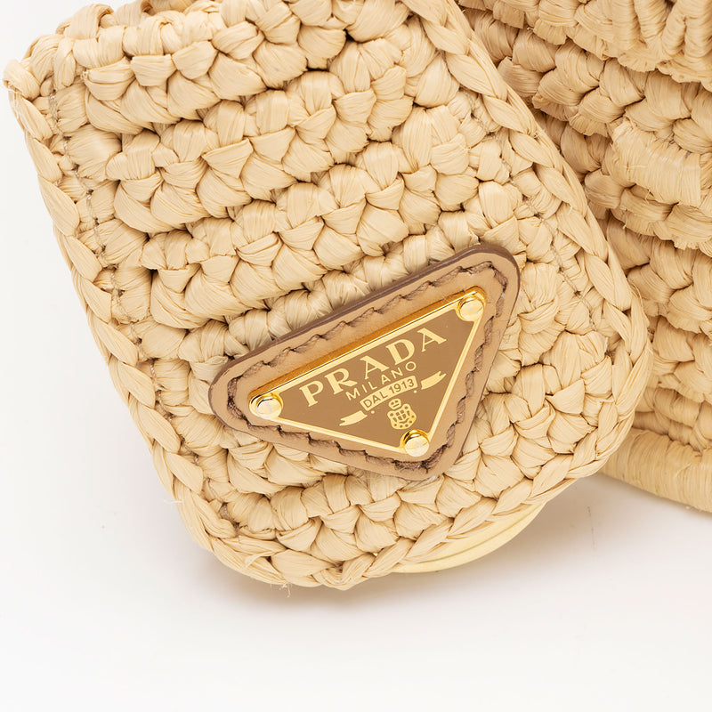 Prada raffia outlet clutch