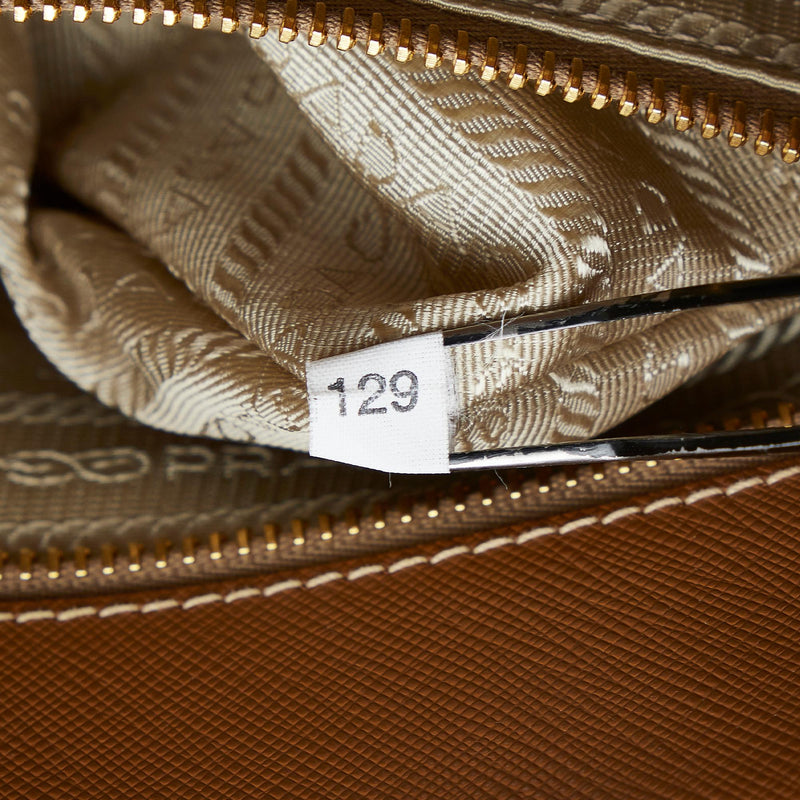 Prada Saffiano Lux Galleria Double Zip Tote Bag (SHG-yjyr1f) – LuxeDH
