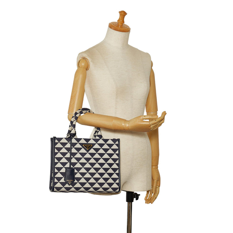 Prada Small Symbole Triangolo Tote (SHG-hRk7cv)