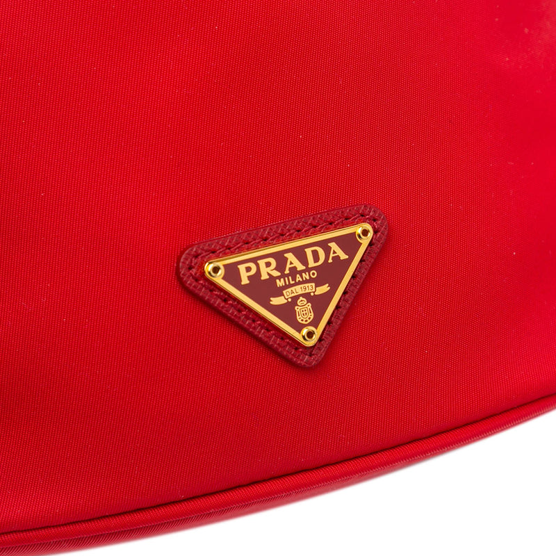 Prada Tessuto Drawstring Pouch (SHG-MfPv7V)