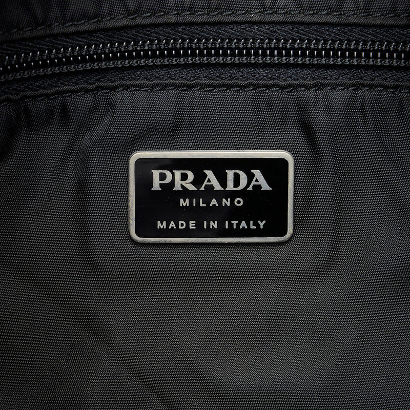 Prada Tessuto Messenger Bag (SHG-RevDiT)