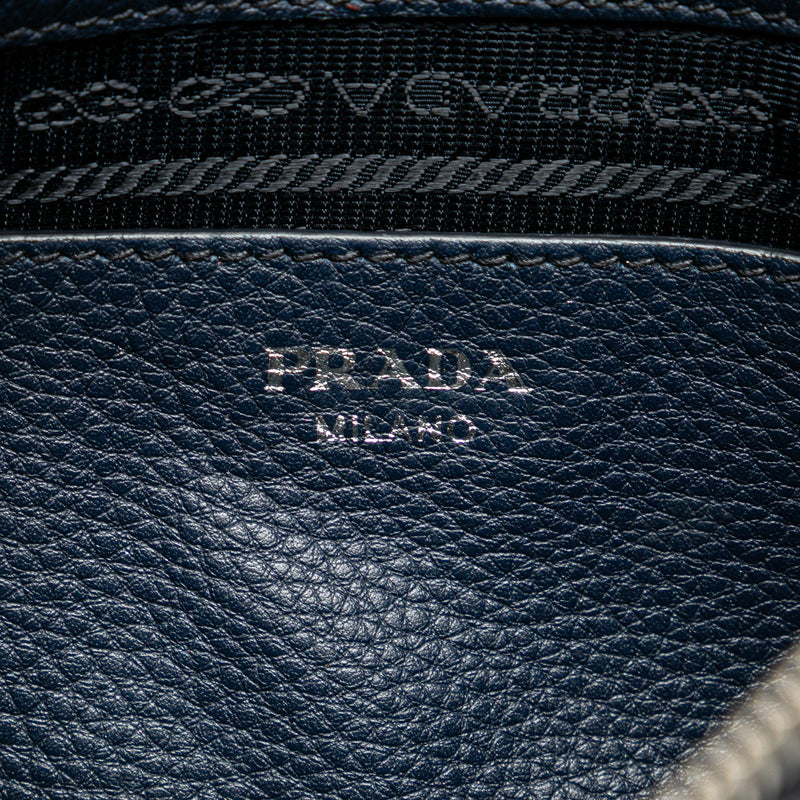 Prada Vitello Daino Crossbody (SHG-HFuXom)