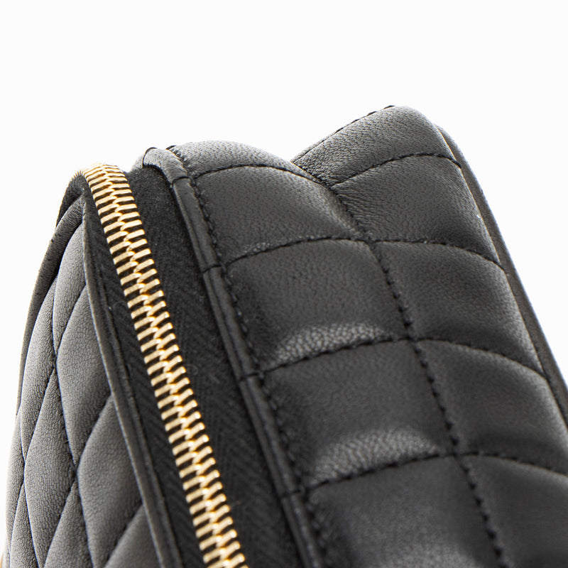 Saint Laurent Lambskin Matelasse Carre Monogram Cassandre Camera Bag (SHF-RGUZXr)