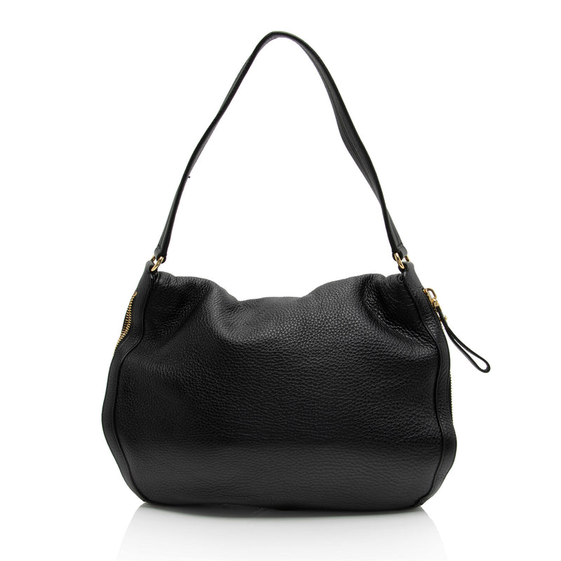 Salvatore Ferragamo Leather Selma Shoulder Bag (SHF-omZkl2)