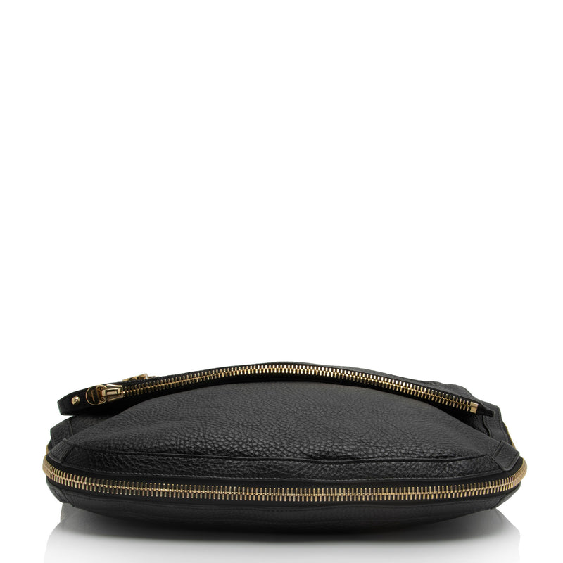 Salvatore Ferragamo Leather Selma Shoulder Bag (SHF-omZkl2)