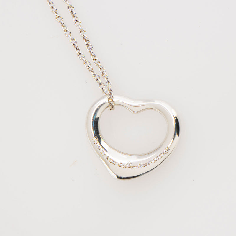 Tiffany & Co. Elsa Peretti Sterling Silver Open Heart Small Necklace (SHF-7RmR41)