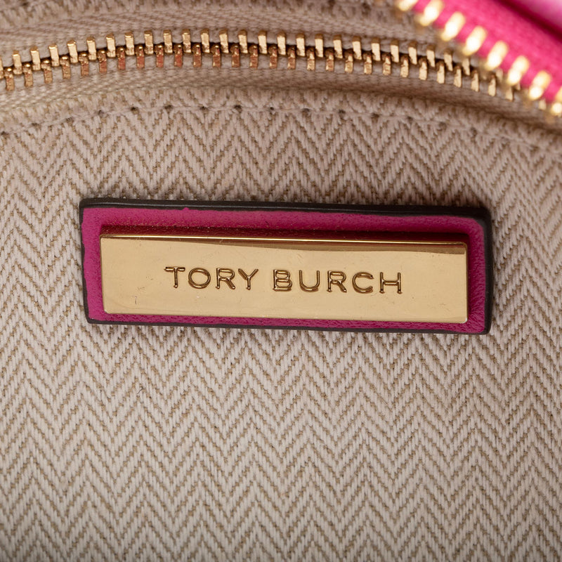 Tory Burch Chevron Leather Alexa Stitch Camera Bag (SHF-CrCykl