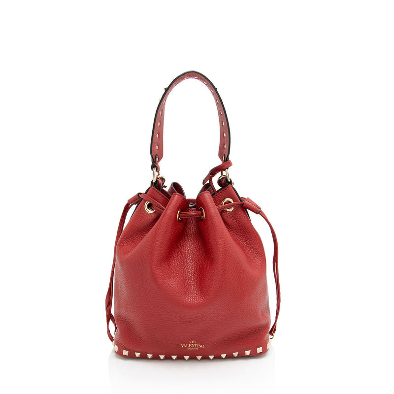 Valentino Grained Calfskin Rockstud Small Bucket Bag (SHF-nQUApl)