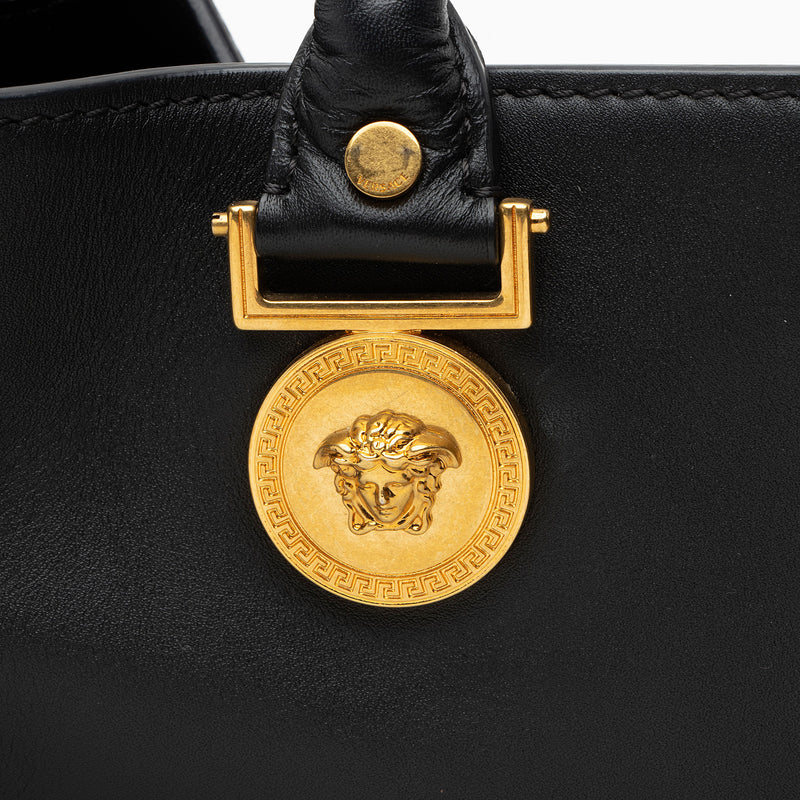 Versace Calfskin Medallion Tribute Tote (SHF-WYlxZ1)