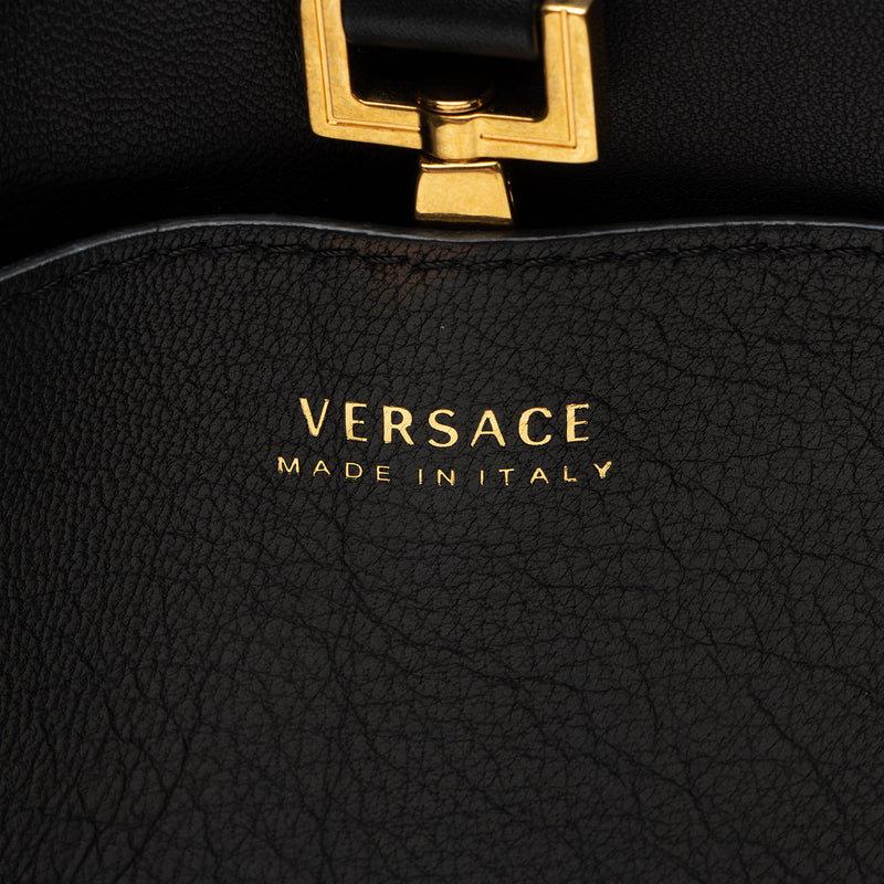 Versace Calfskin Medallion Tribute Tote (SHF-WYlxZ1)