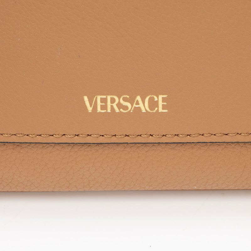 Versace Calfskin Medusa Wristlet (SHF-bmnCxU)