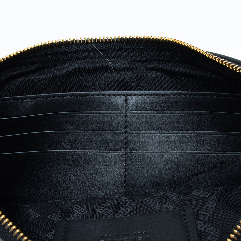 Versace Leather Medusa Zip Clutch (SHF-oAJMHF)