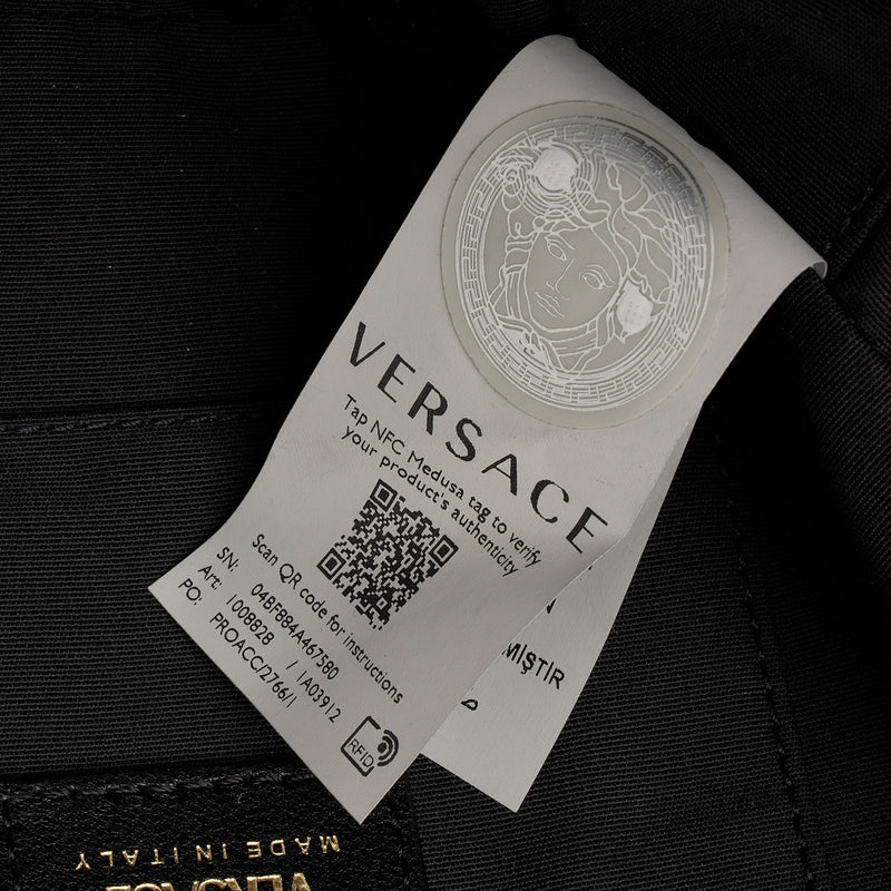 Versace Quilted Leather Medusa Camera Bag (SHF-he5z7l)