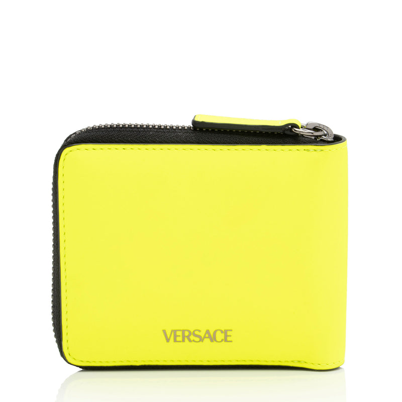 Versace Rubberized Calfskin Medusa Zip Bi-Fold Wallet (SHF-j7XkMO)