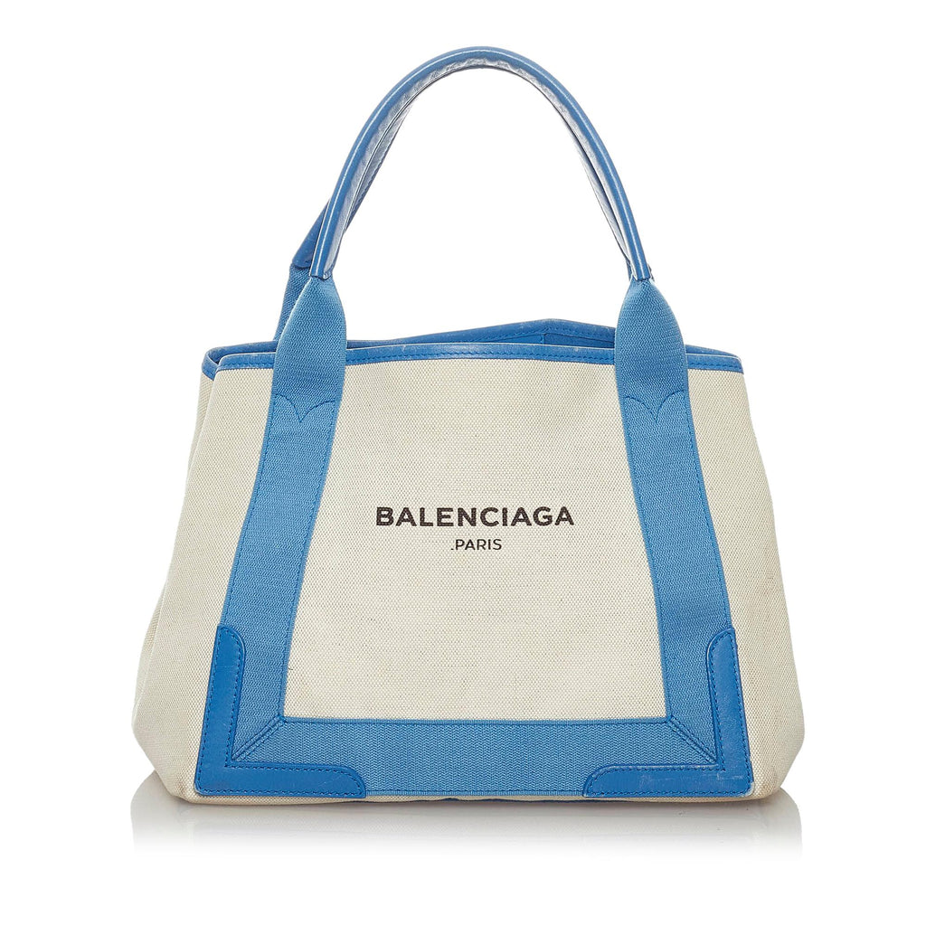 A Classic: Balenciaga First Classique