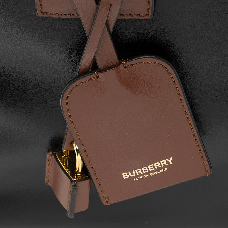 Burberry Grainy Calfskin Greenwood Small Bowling Bag (SHF-l6CAoI) – LuxeDH