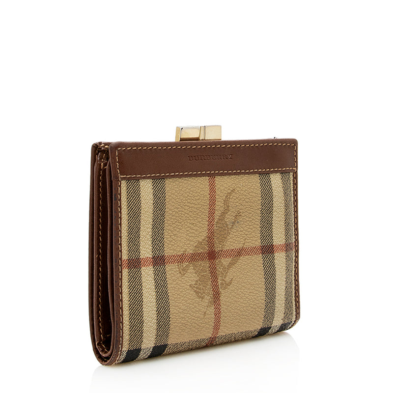 BURBERRY Wallet. Burberry Vintage Nova Beige Check Tartan purse / card  holder . British designer purse.