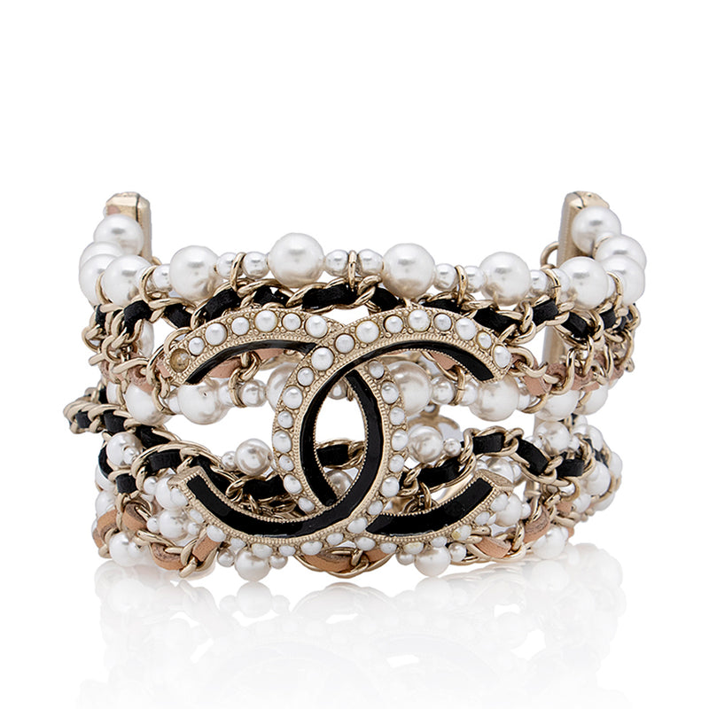 Chanel Chain Pearl Bracelet (SHF-18217) LuxeDH