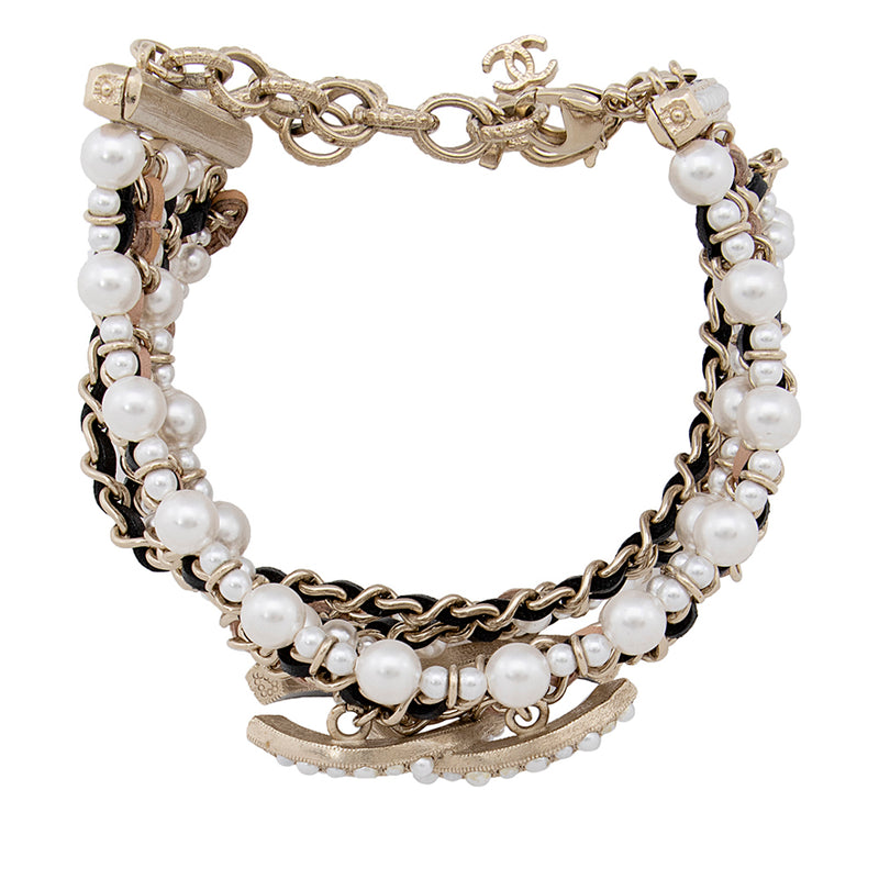 Chanel Chain Pearl CC Bracelet (SHF-18217)