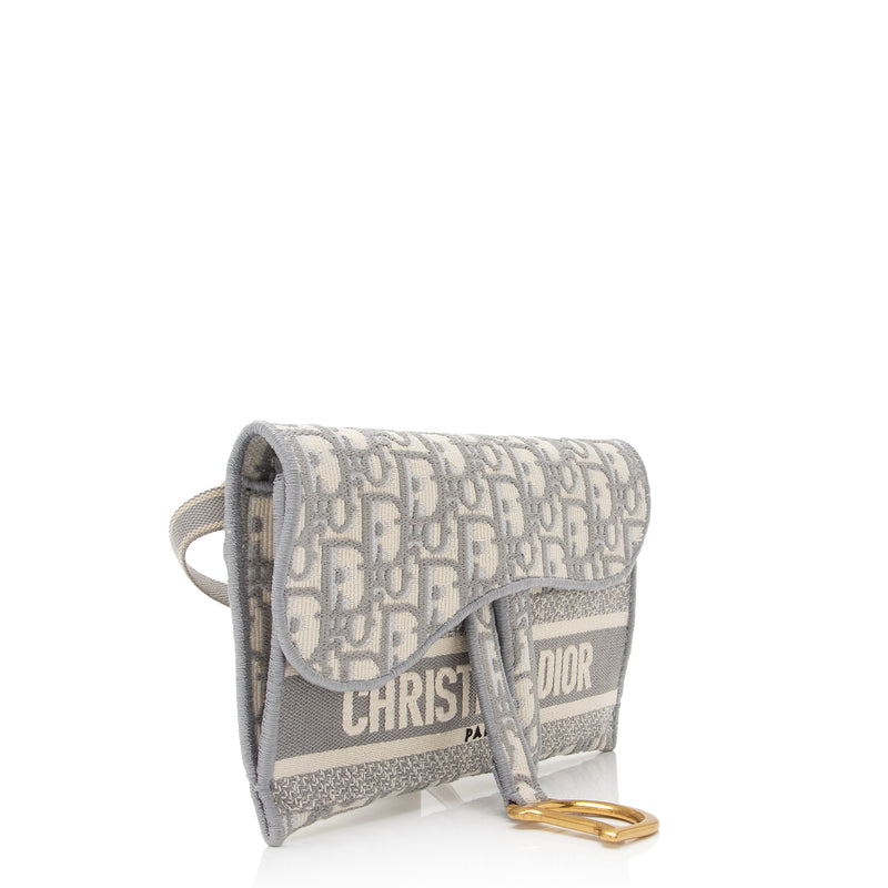 Dior Fall 2020 oblique canvas navy monogram saddle bag, vanity case & hat