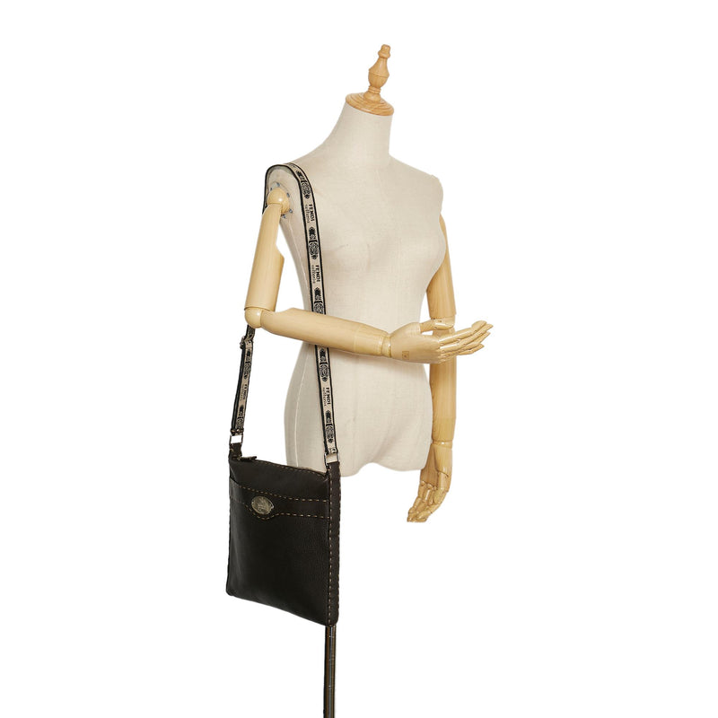 Fendi Selleria Crossbody Bag (SHG-35447) – LuxeDH