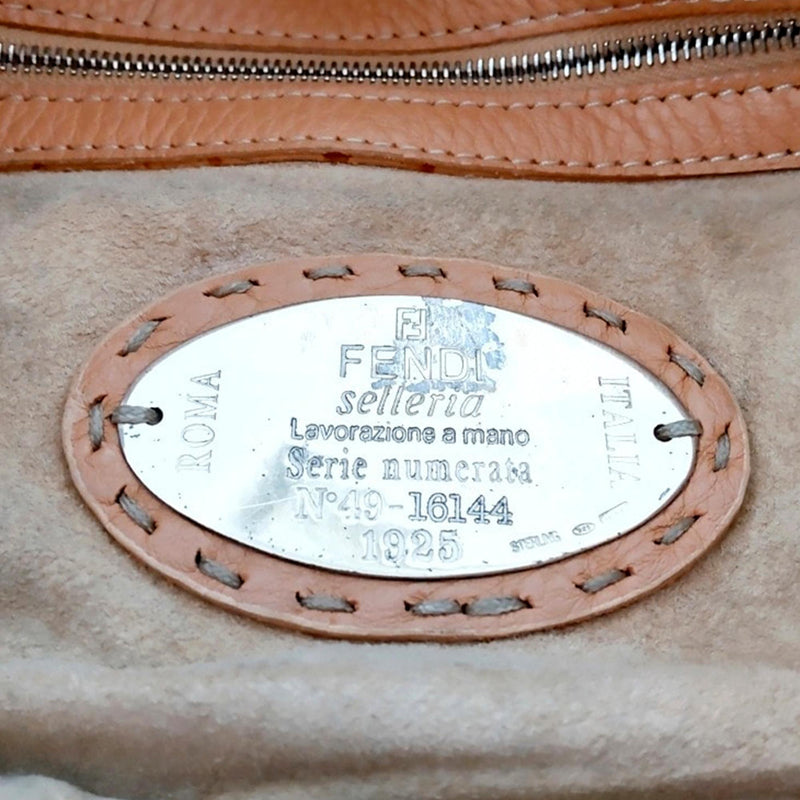 Fendi Selleria Mamma Forever Shoulder Bag (SHG-32387)
