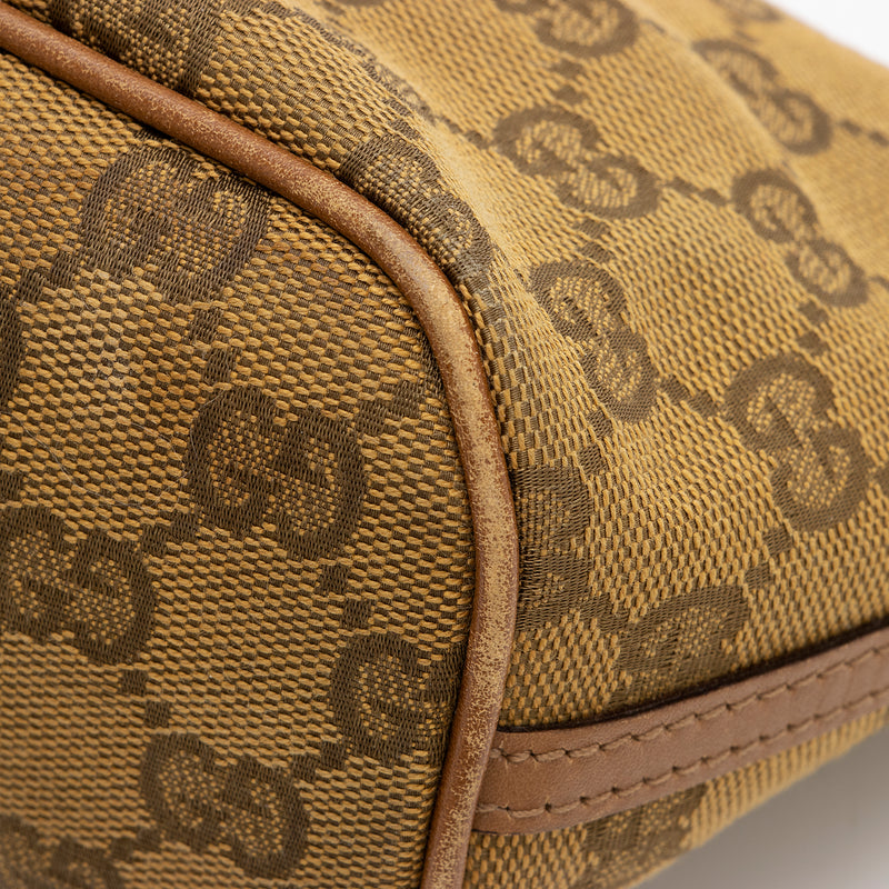 Heritage Vintage: Gucci Classic Monogram Canvas Pochette Bag
