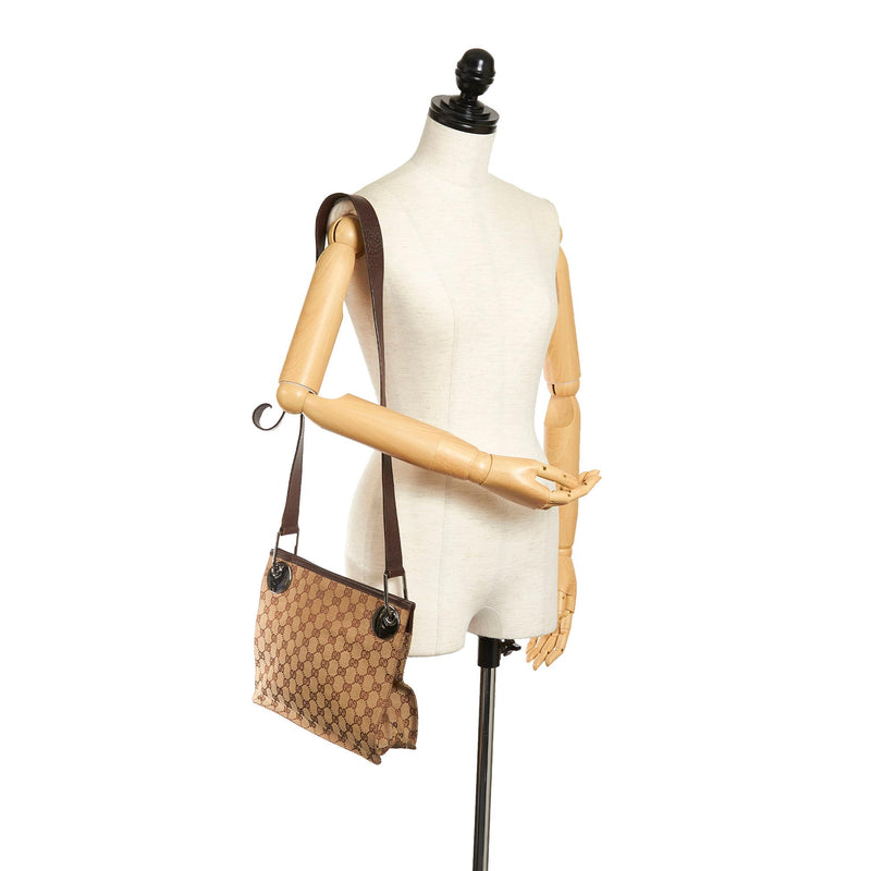 Gucci GG Canvas Eclipse Crossbody Bag (SHG-33529) – LuxeDH