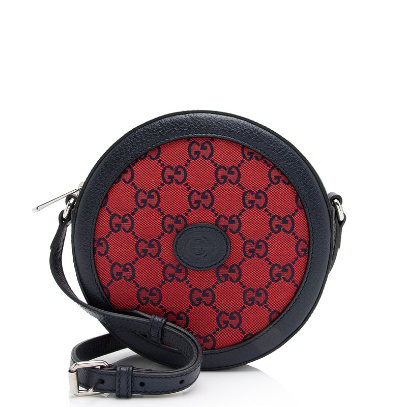 Gucci GG Velvet Round Shoulder Bag in Red