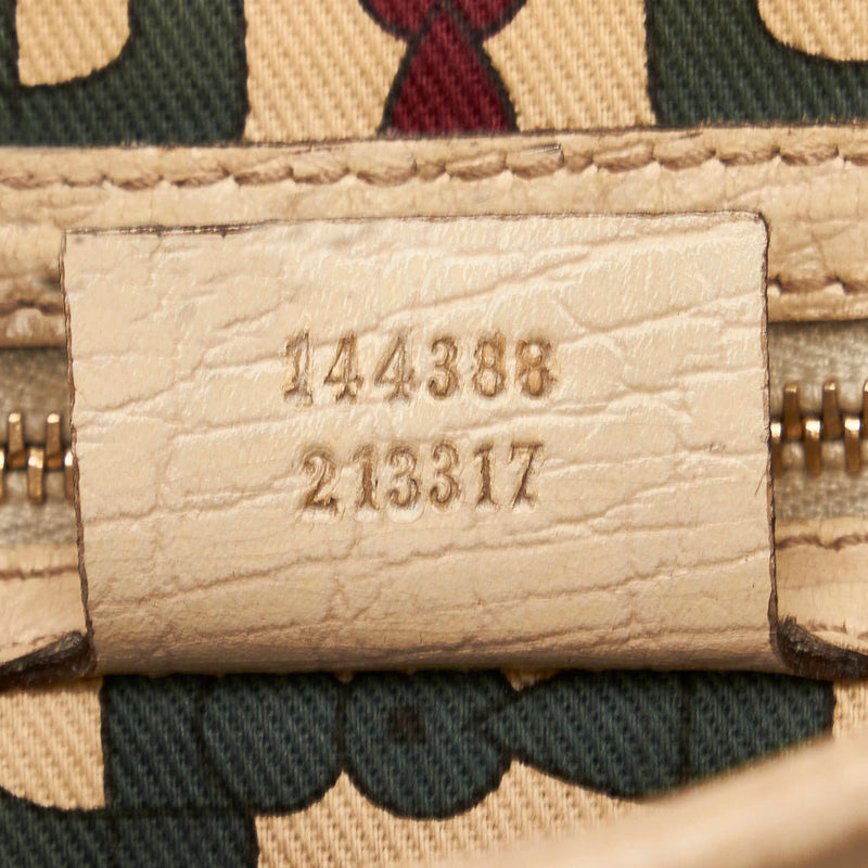 Gucci GG Canvas Crossbody Bag (SHG-29366) – LuxeDH