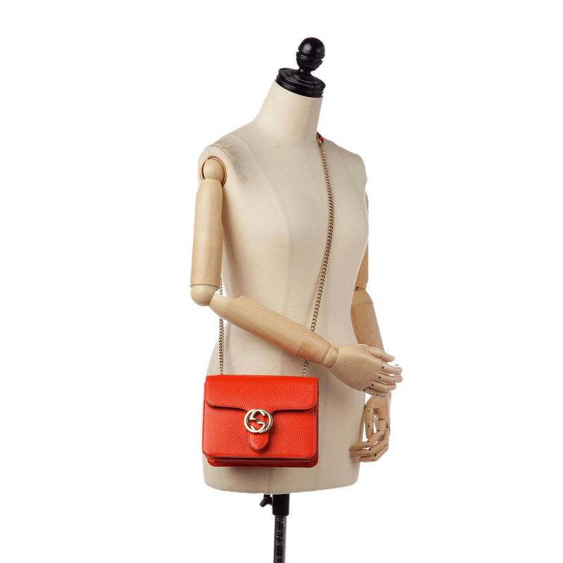Gucci Interlocking G Leather Crossbody Bag (SHG-23243) – LuxeDH