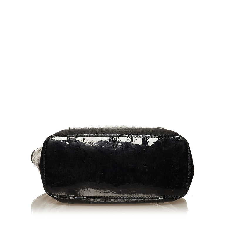 Gucci Microguccissima Leather Clutch Bag Black