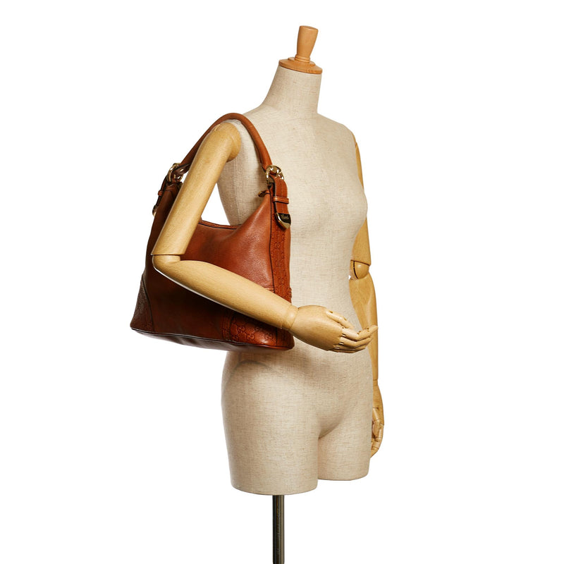 Gucci Signoria Leather Shoulder Bag (SHG-34549) – LuxeDH