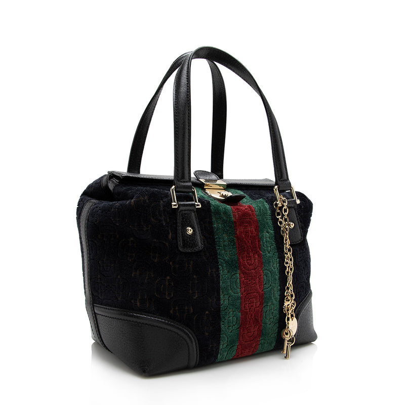 Gilt.com - We stan a pouchette. Tap the link to shop Gucci, FENDI, Louis  Vuitton, and more vintage finds.