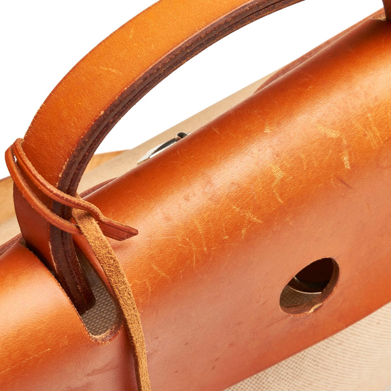 Belt - Herbag high-end leather goods.
