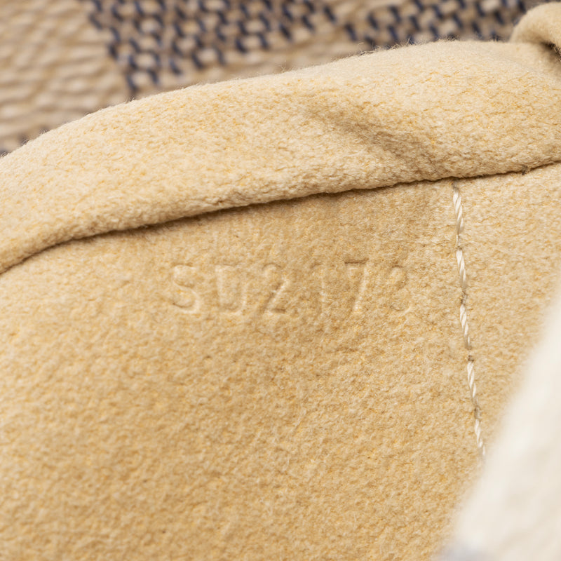 Louis Vuitton Damier Azur Artsy MM Shoulder Bag (SHF-gtkVng) – LuxeDH
