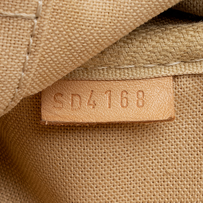 Louis Vuitton Damier Azur Favorite MM Shoulder Bag (SHF-Qu1qkL) – LuxeDH