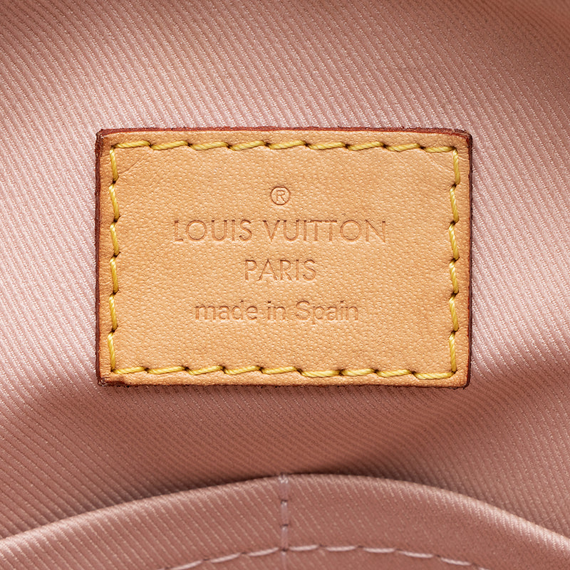 At Auction: Louis Vuitton, Louis Vuitton - LV Lymington Damier