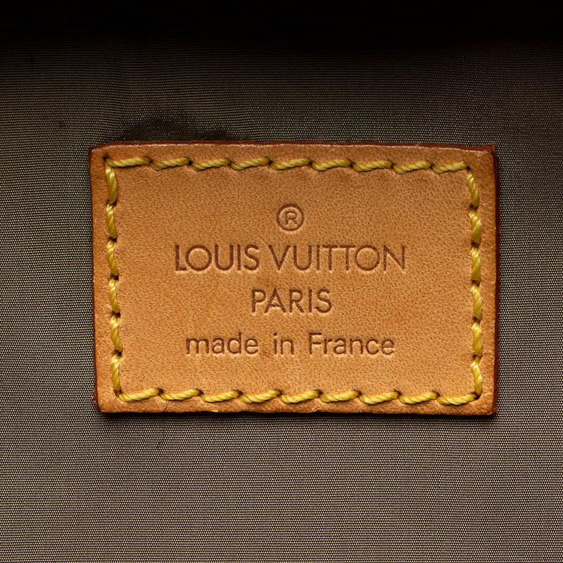 Louis Vuitton Damier Geant LV Cup Volunteer Pochette (SHG-28344) – LuxeDH