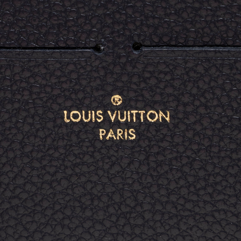 Louis Vuitton Vintage - Taiga Pochette Felicie Insert Wallet - Red