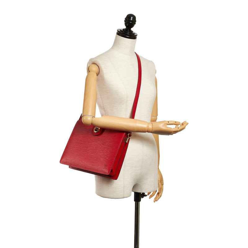 Louis Vuitton Capucines Shoulder bag 399723