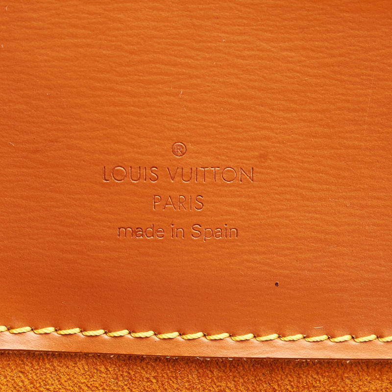 Louis Vuitton Epi Cluny (SHG-24658) – LuxeDH