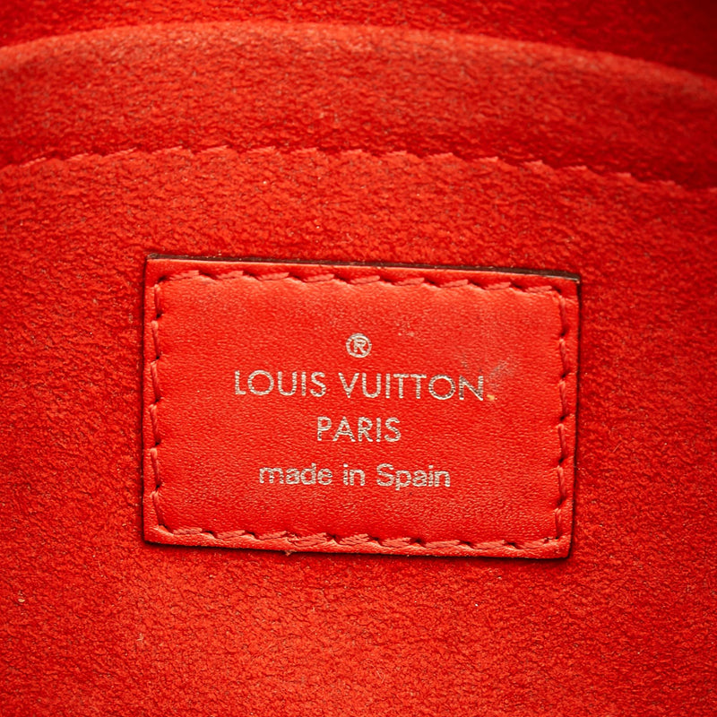 Louis Vuitton Epi Pouch (SHG-29415)