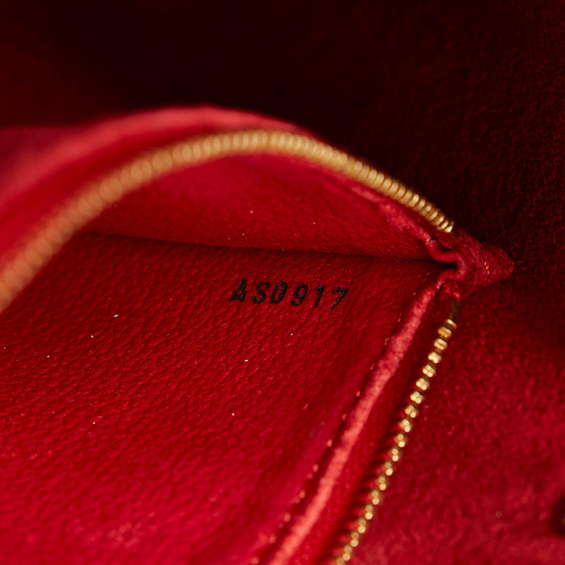 Louis Vuitton Epi Solferino (SHG-37526) – LuxeDH