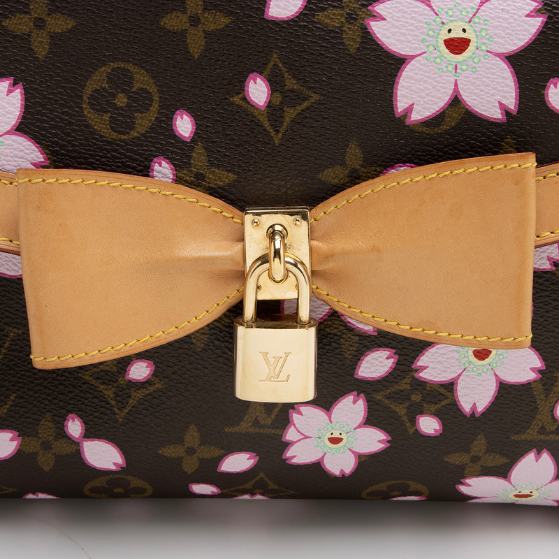 LV Flower Croc Charm – Hall of Trends