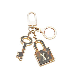 Louis Vuitton Key and Lock keychain